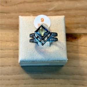 Stunning art deco ring on hematite size 6 ring from bomb party